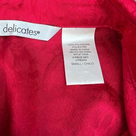 DELICATES 2 piece, women's size S, polyester pajamas set, red satin feel - Picture 4 of 10